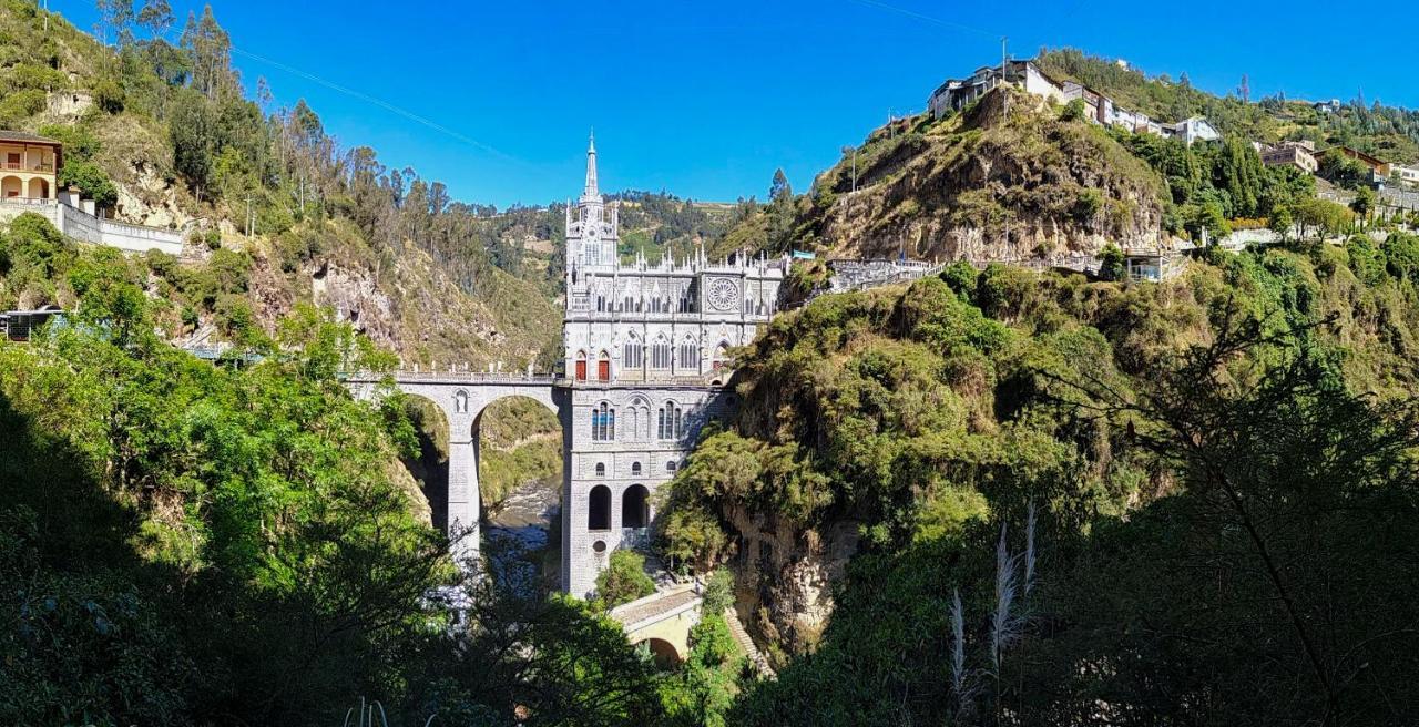 Hotel Casa De Peregrinos Ipiales Buitenkant foto